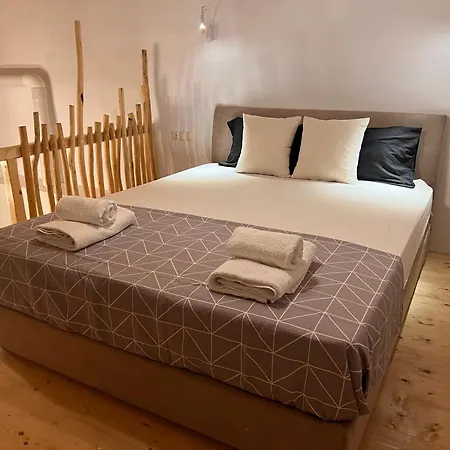 Gala Loft Traditional Stone House Appartement