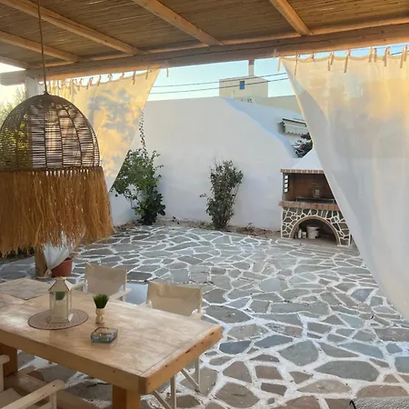Gala Loft Traditional Stone House * Galanado